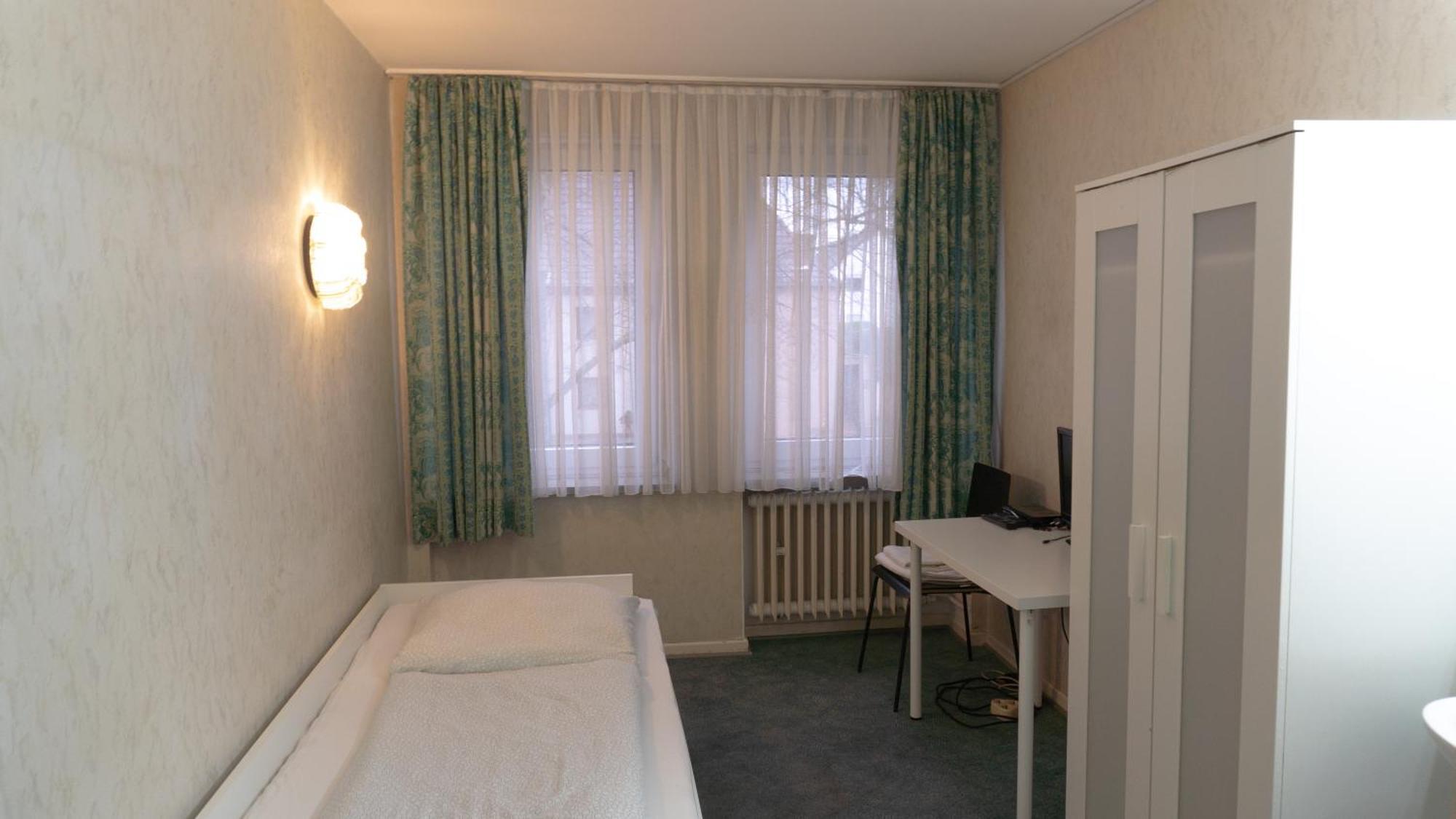 Haven Hotels - Hotel Am Stadion Λεβερκούζεν Δωμάτιο φωτογραφία