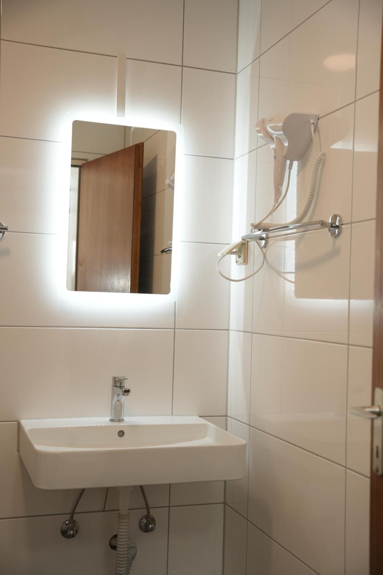 Haven Hotels - Hotel Am Stadion Λεβερκούζεν Εξωτερικό φωτογραφία